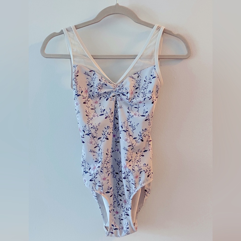 ‘Fabiola’ Eleve Leotard
